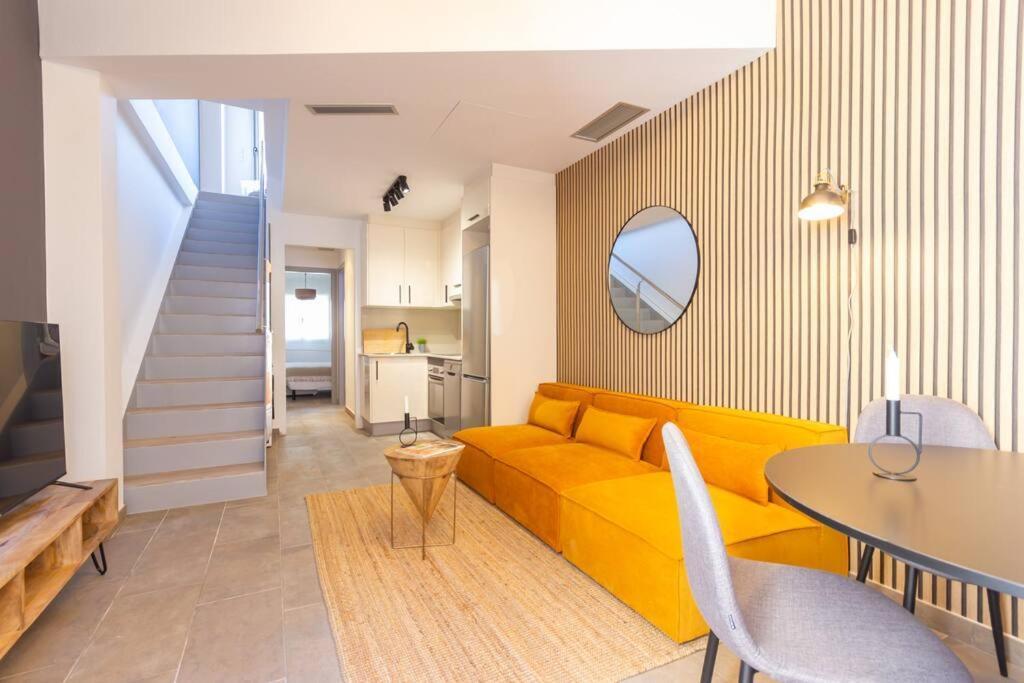Duplex With Terrace Near Bcn Apartment ตาราสซา ภายนอก รูปภาพ